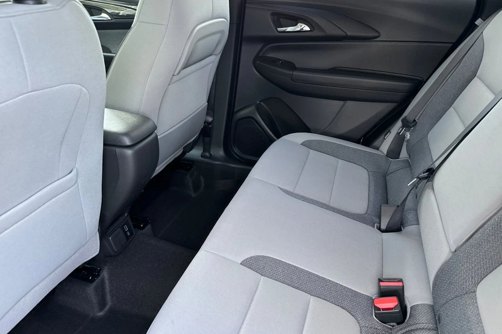 New 2026 Sterling Gray Metallic Chevrolet LT image 11