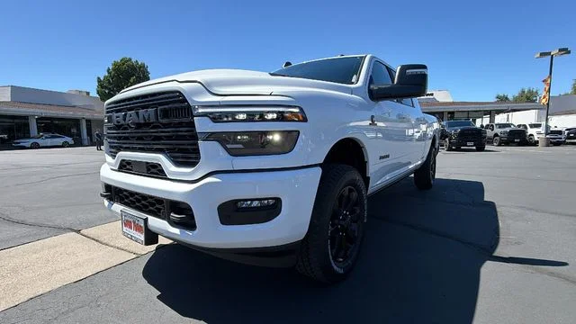New 2026 Bright White Clear-Coat Exterior Paint RAM Laramie image 9