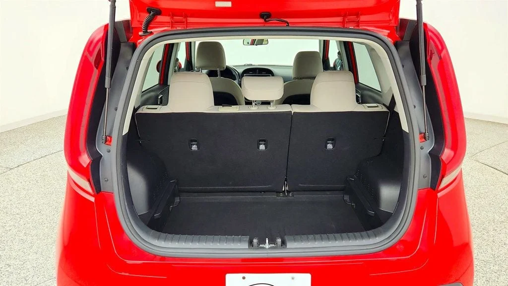 Used 2020 Inferno Red Kia LX IVT image 20