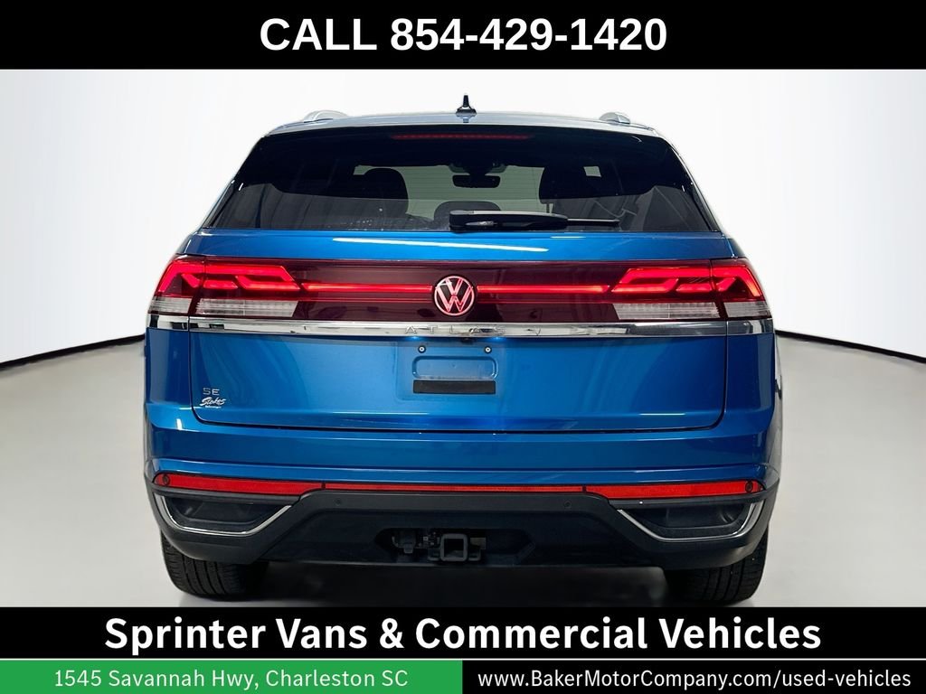 Used 2024 Blue Metallic Volkswagen 2.0T SE w/Technology image 10