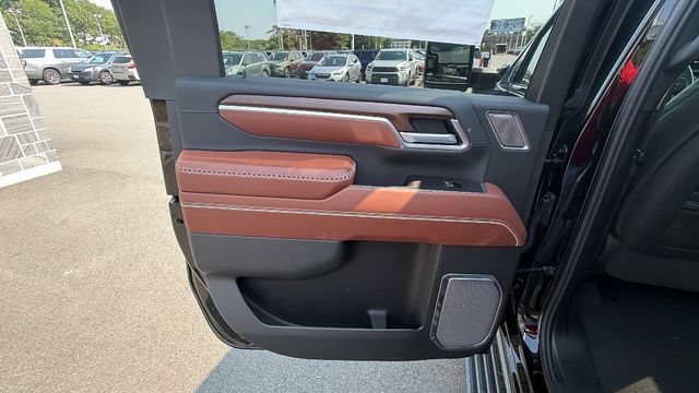 New 2026 Onyx Black GMC Denali Ultimate image 32