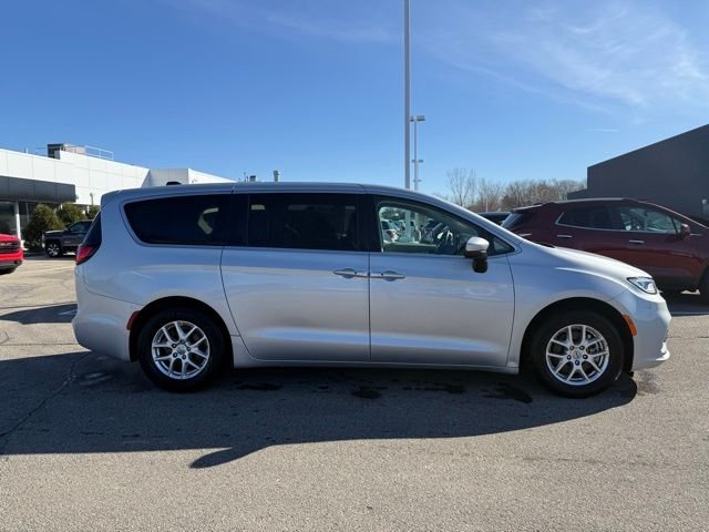 Used 2023 Chrysler Pacifica Touring L with VIN 2C4RC1BG1PR578283 for sale in Rochester, Minnesota