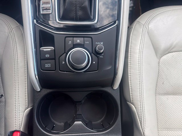Used 2019 White Mazda Grand Touring image 19
