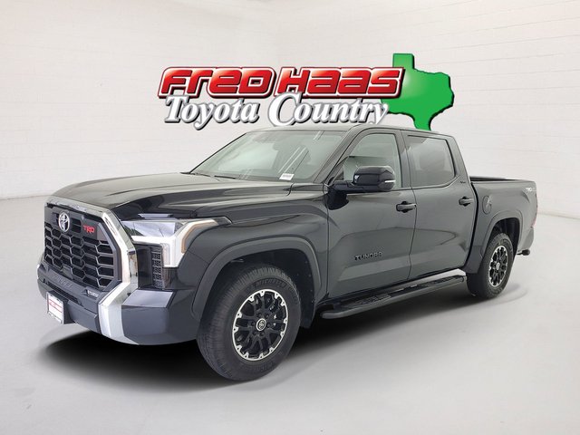 2023 Toyota Tundra 2WD SR5