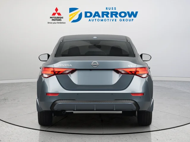 Used 2024 Gray Nissan SV image 4