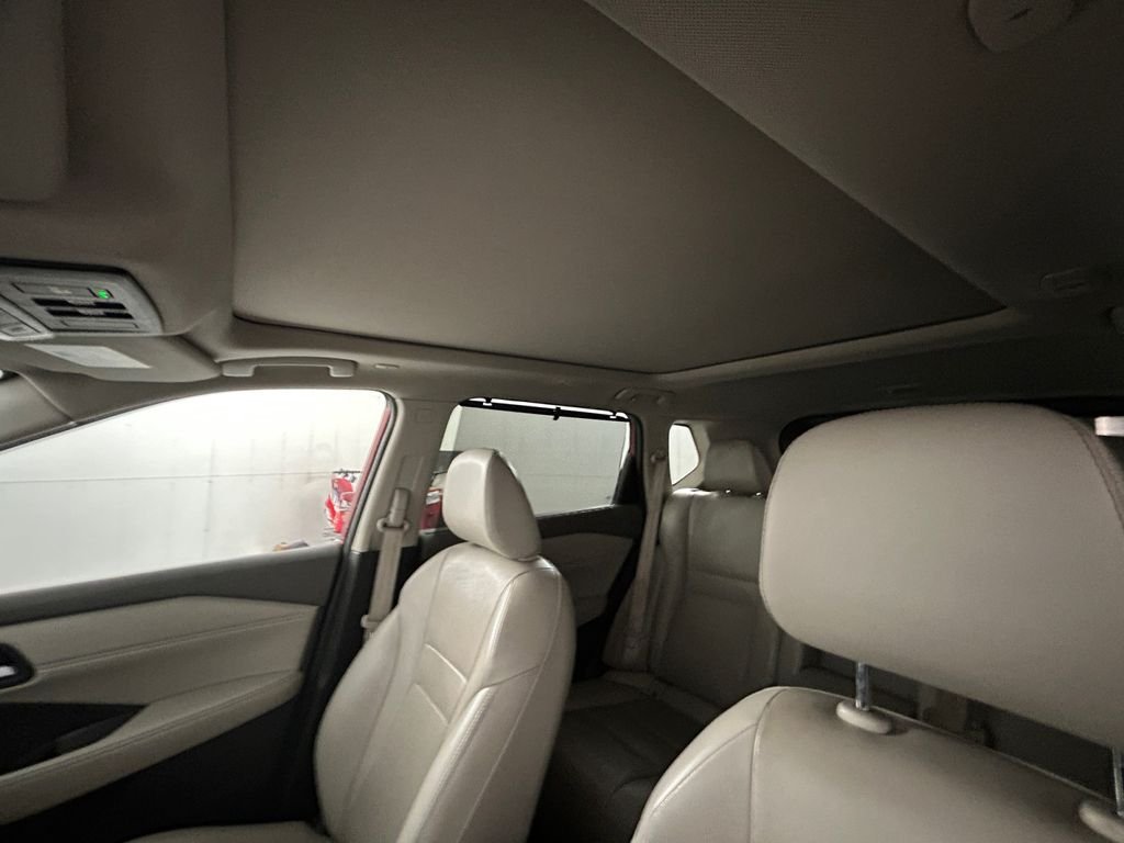 Used 2023 Red Nissan SL image 25