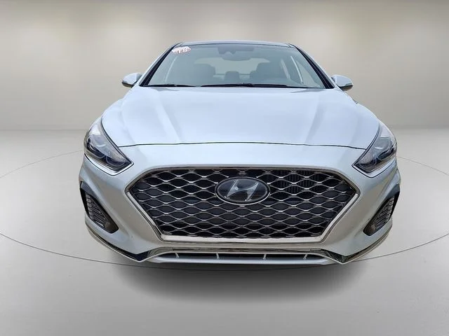 Used 2018 Silver Hyundai Limited 2.0T+ image 3