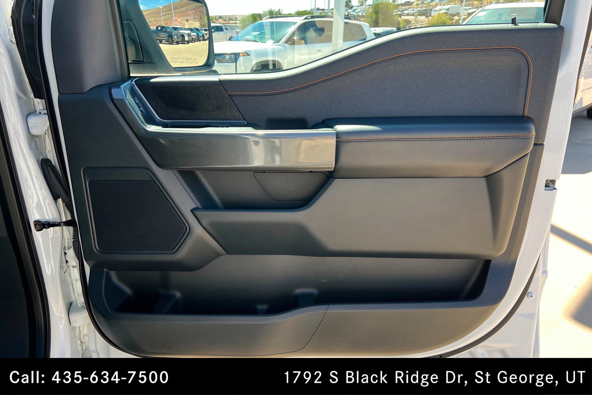 Used 2023 OXFORD WHITE Ford Tremor image 23