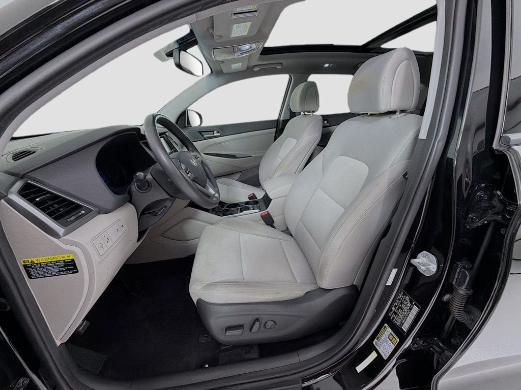 Used 2018 Black Noir Pearl Hyundai Value AWD image 20