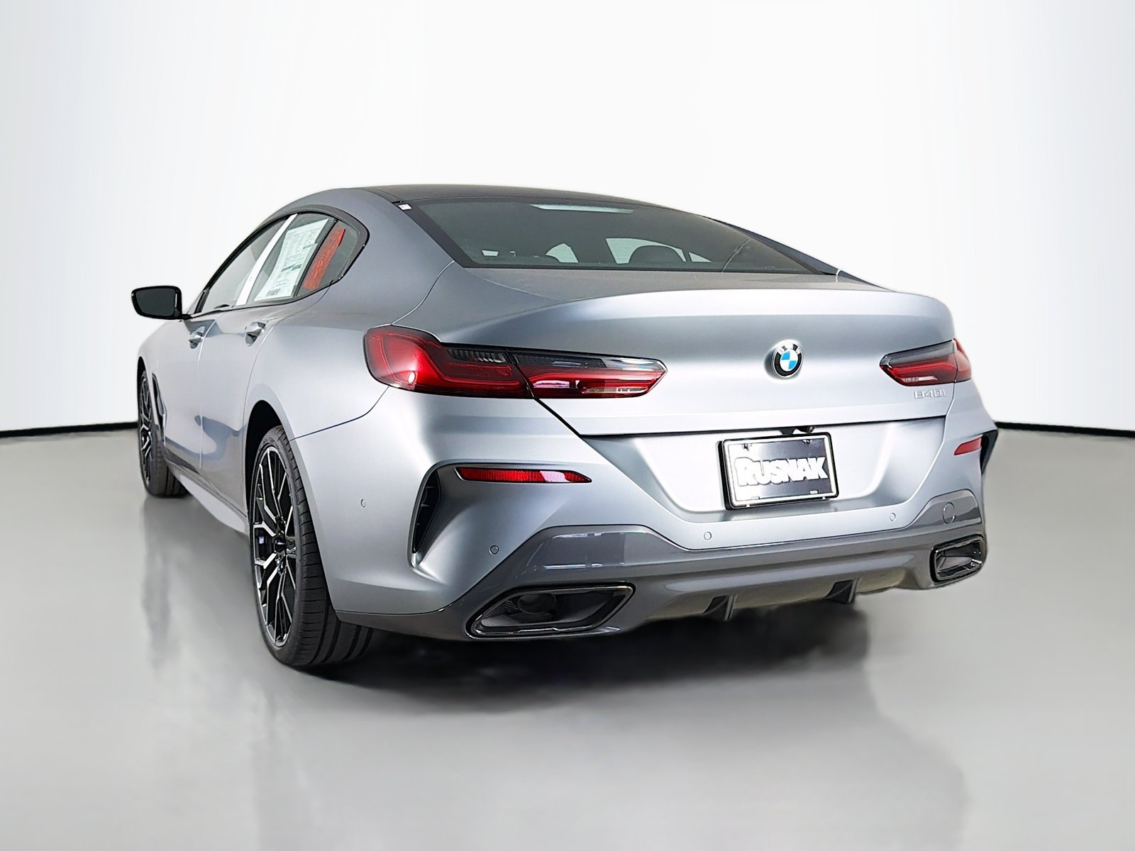 New 2026 Frozen Pure Grey Metallic BMW 840 image 5