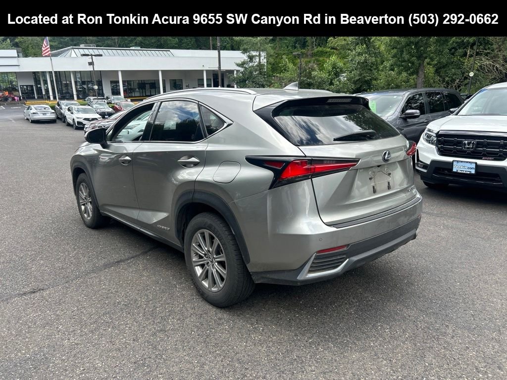 Used 2019 Atomic Silver Lexus 300h image 6