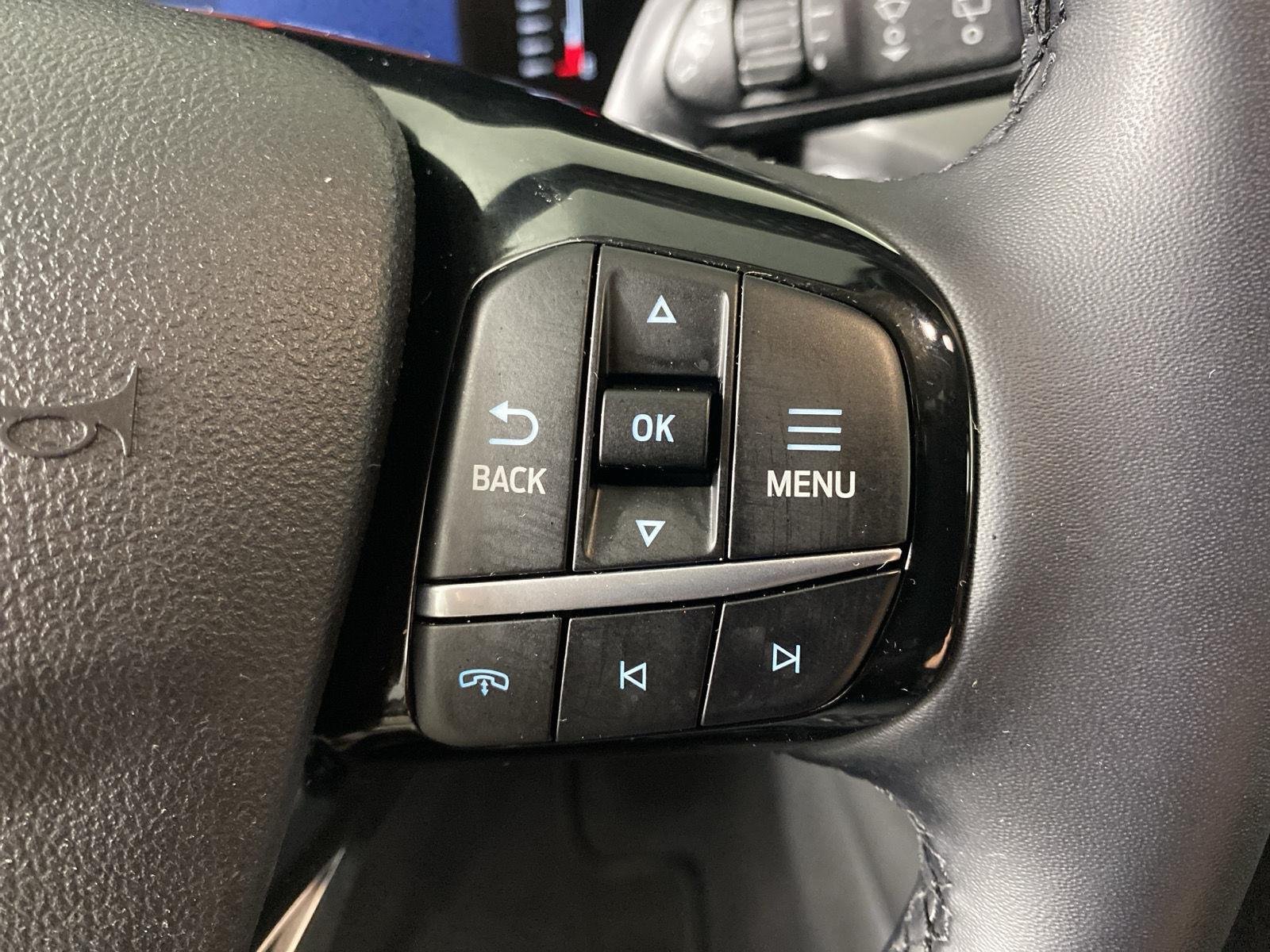 Used 2023 Agate Black Ford Active image 18