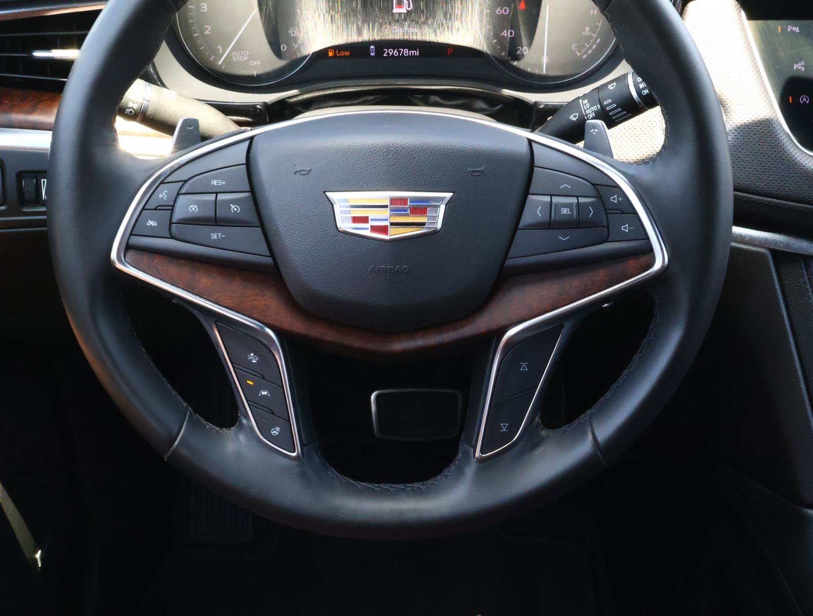 2022 Cadillac XT5 Sport - Photo 13