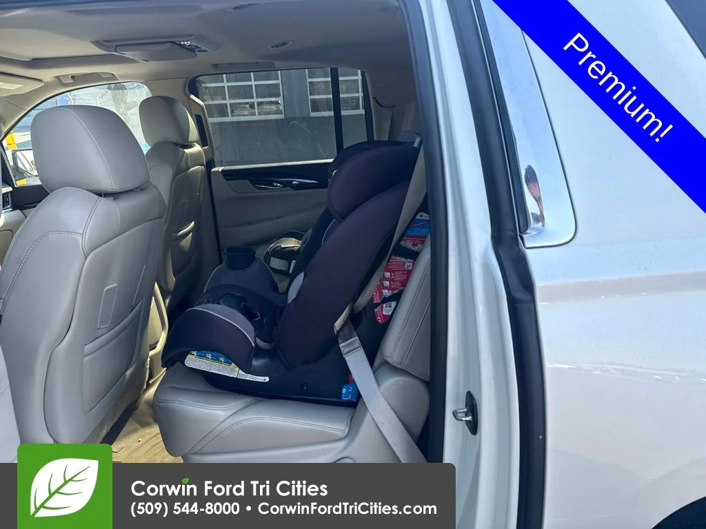 Used 2015 White Cadillac Premium image 9