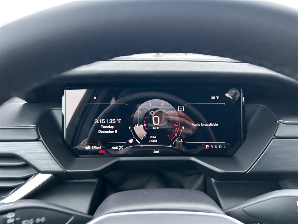 2026 GMC ACADIA - Image 20