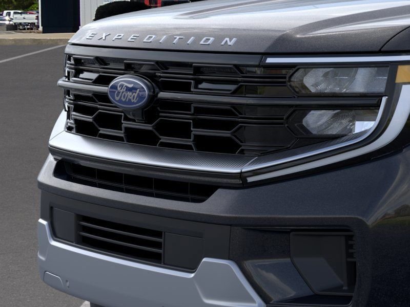 New 2026 Agate Black Metallic Ford Platinum® image 50