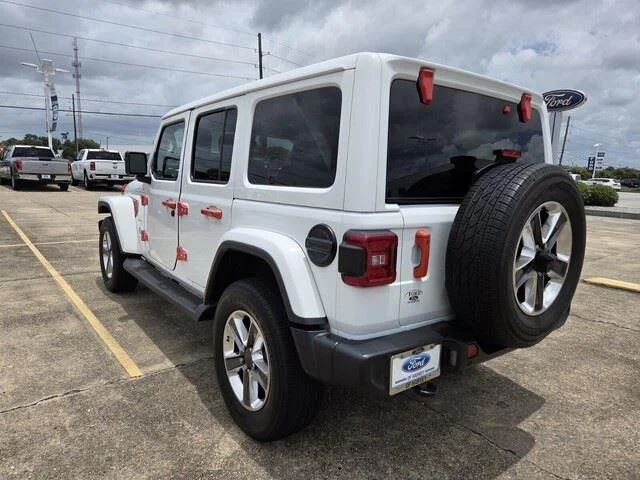 Used 2021 Bright White Clearcoat Jeep Unlimited Sahara image 3