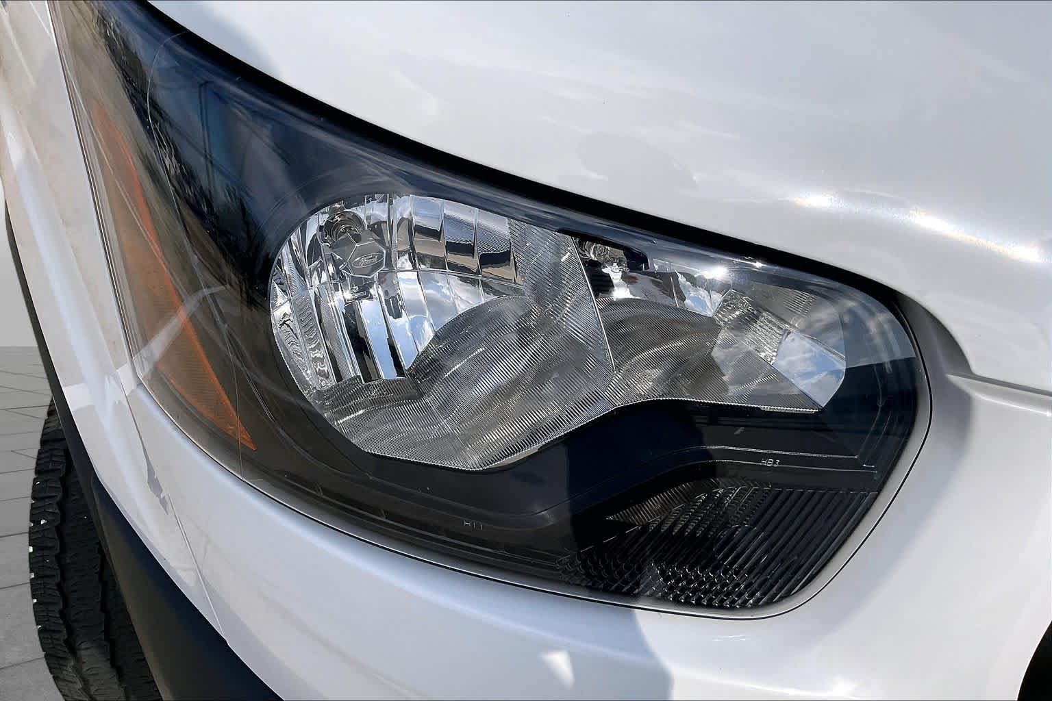 Used 2024 Oxford White Ford  image 23