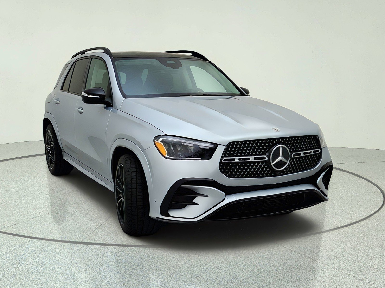 New 2026 Cirrus Silver Metallic Mercedes-Benz GLE 350 4MATIC® SUV image 4
