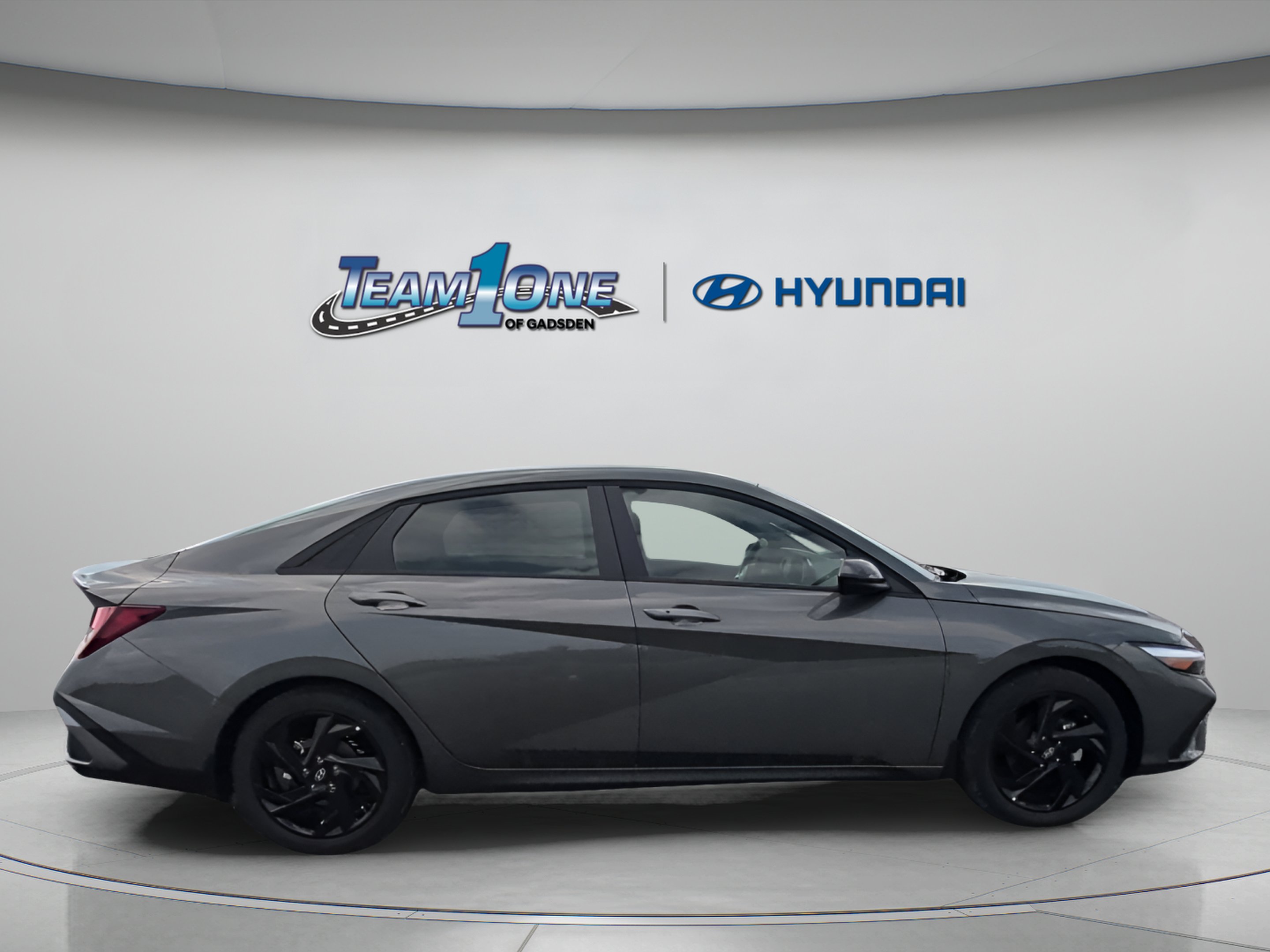 New 2026 Amazon Gray Hyundai SEL Sport Plus image 9