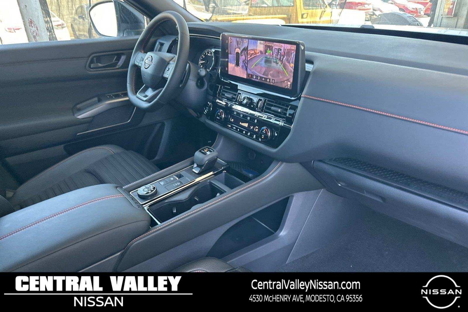 New 2026 Everest White Pearl Tricoat Nissan Rock Creek image 17