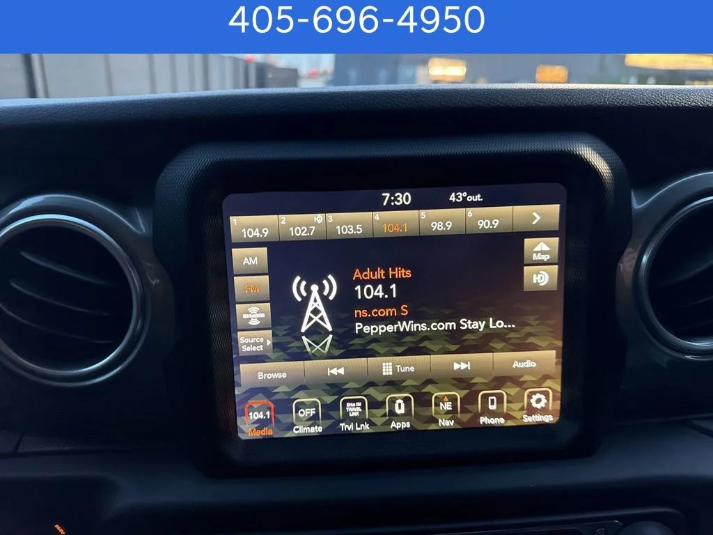 Pre-Owned 2020 Jeep Gladiator Overland