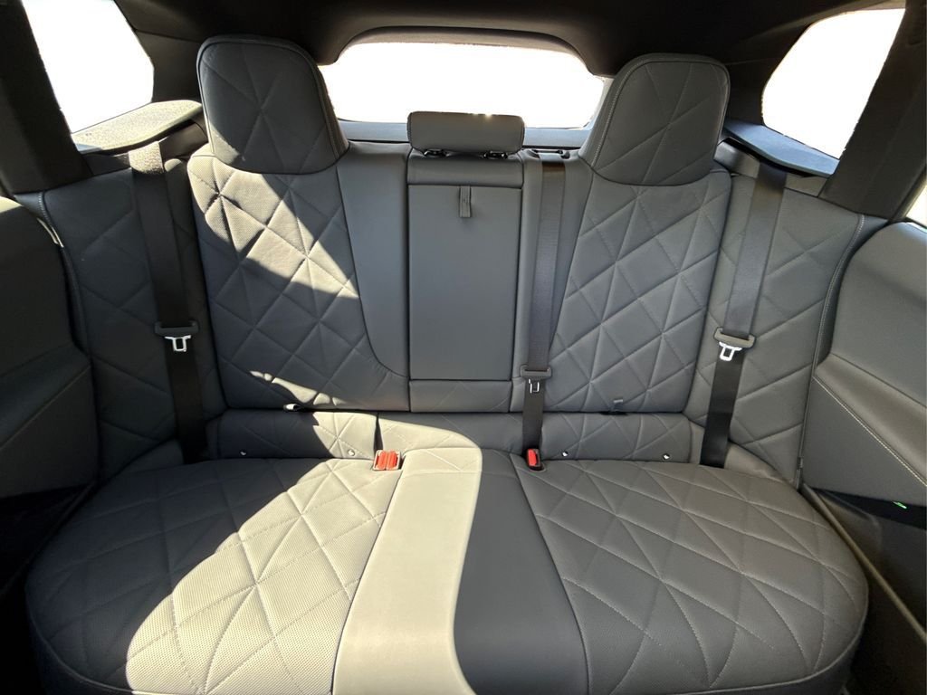 2026 BMW iX 60 - Photo 20