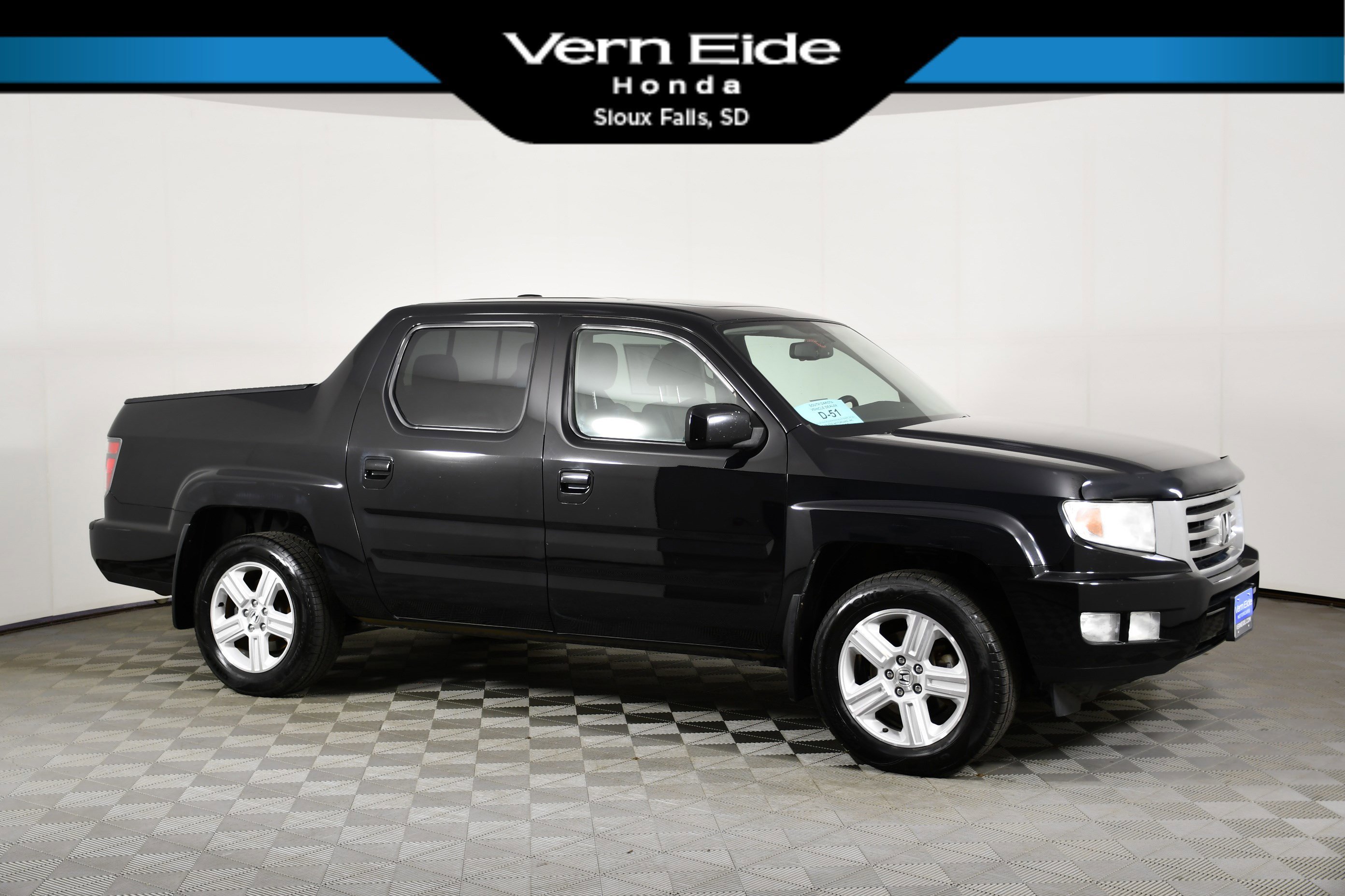 2013 Honda Ridgeline RTL w/Leather and Navi's photo