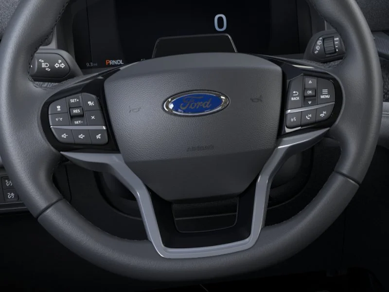 New 2026 Star White Metallic Tri-Coat Ford Platinum™ image 12