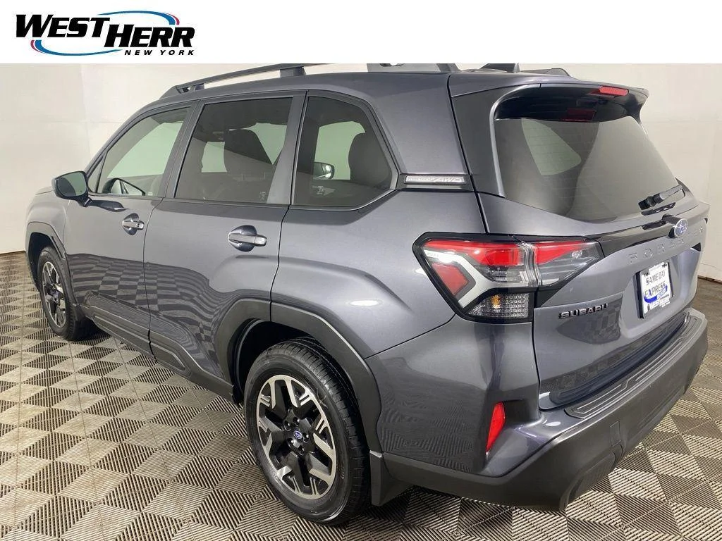 Used 2025 Magnetite Gray Metallic Subaru Premium image 26