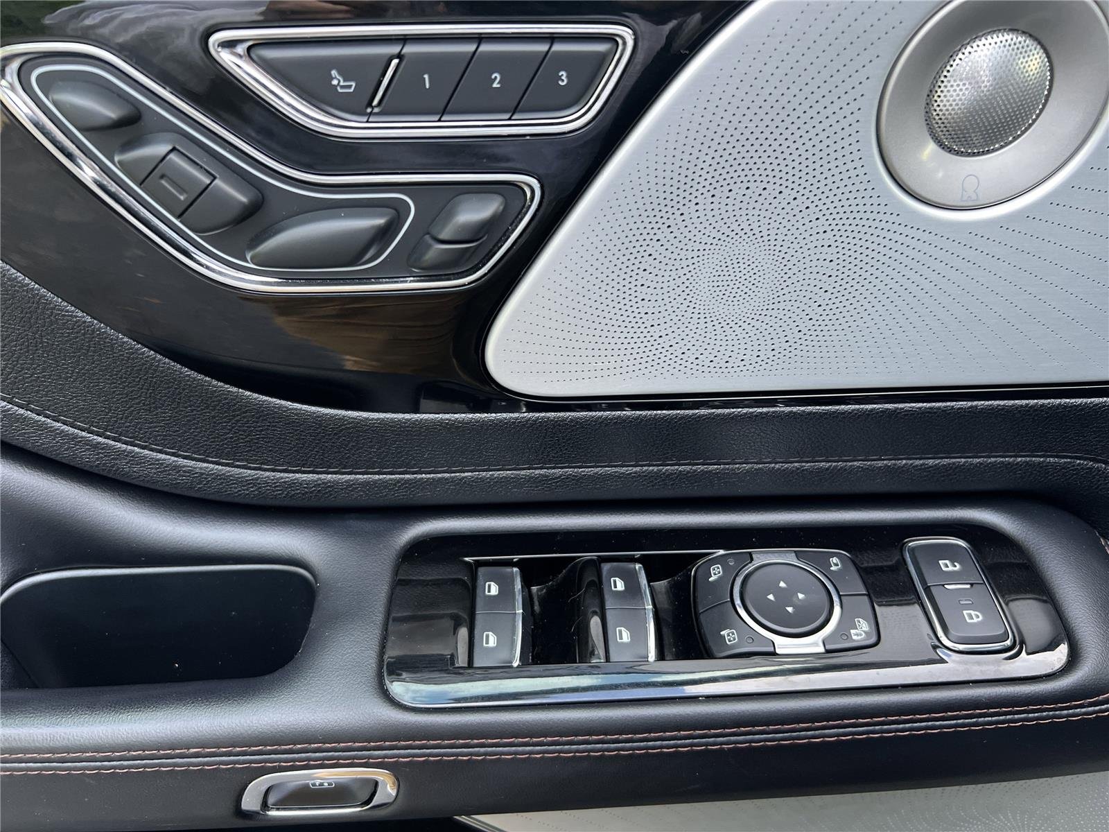 2022 Lincoln Aviator Reserve - Photo 22