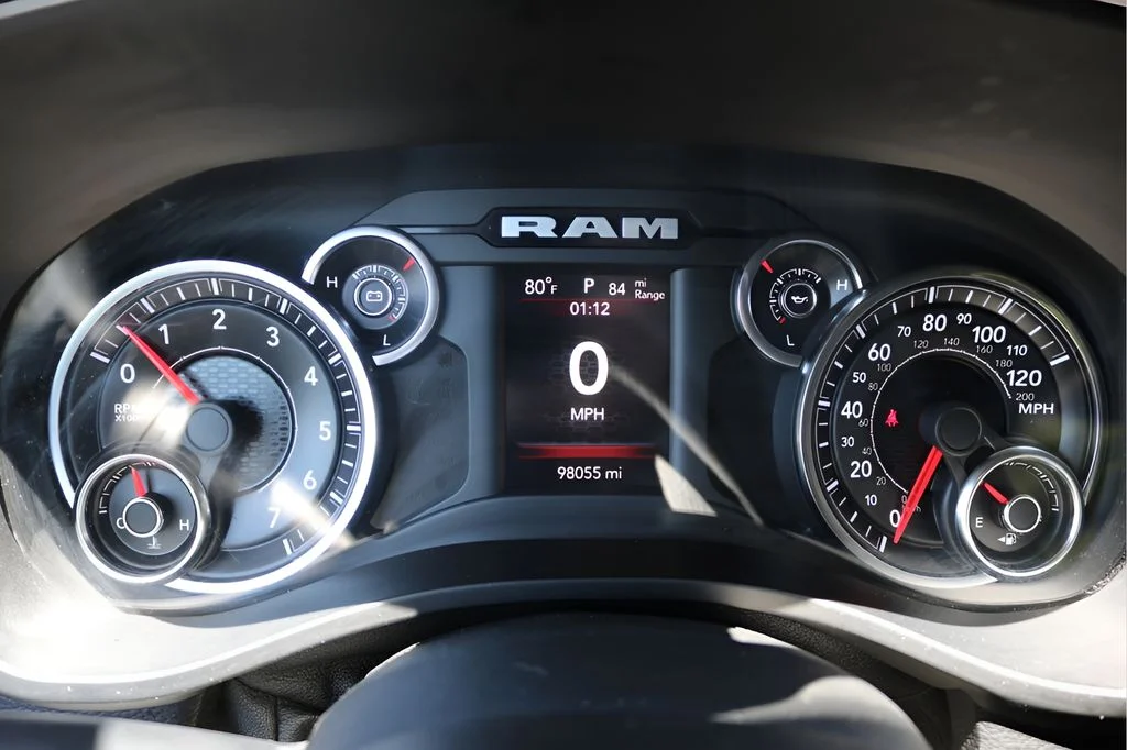 Used 2019 White Ram Big Horn/Lone Star image 27