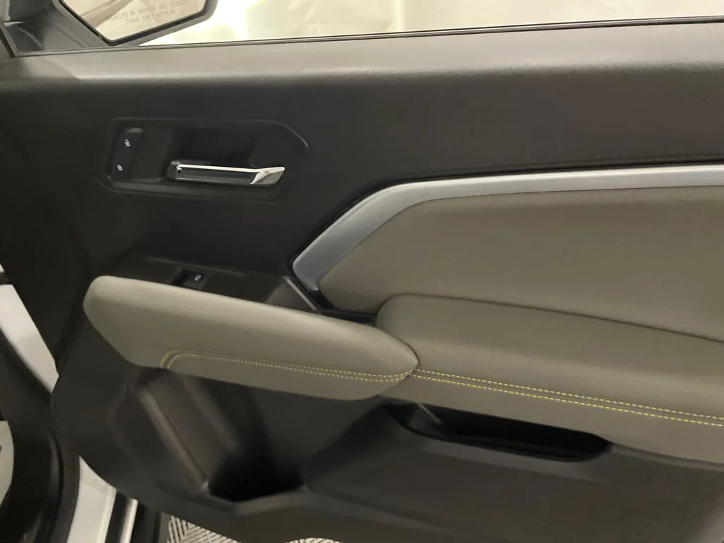 2024 Chevrolet Colorado ZR2 - Photo 26