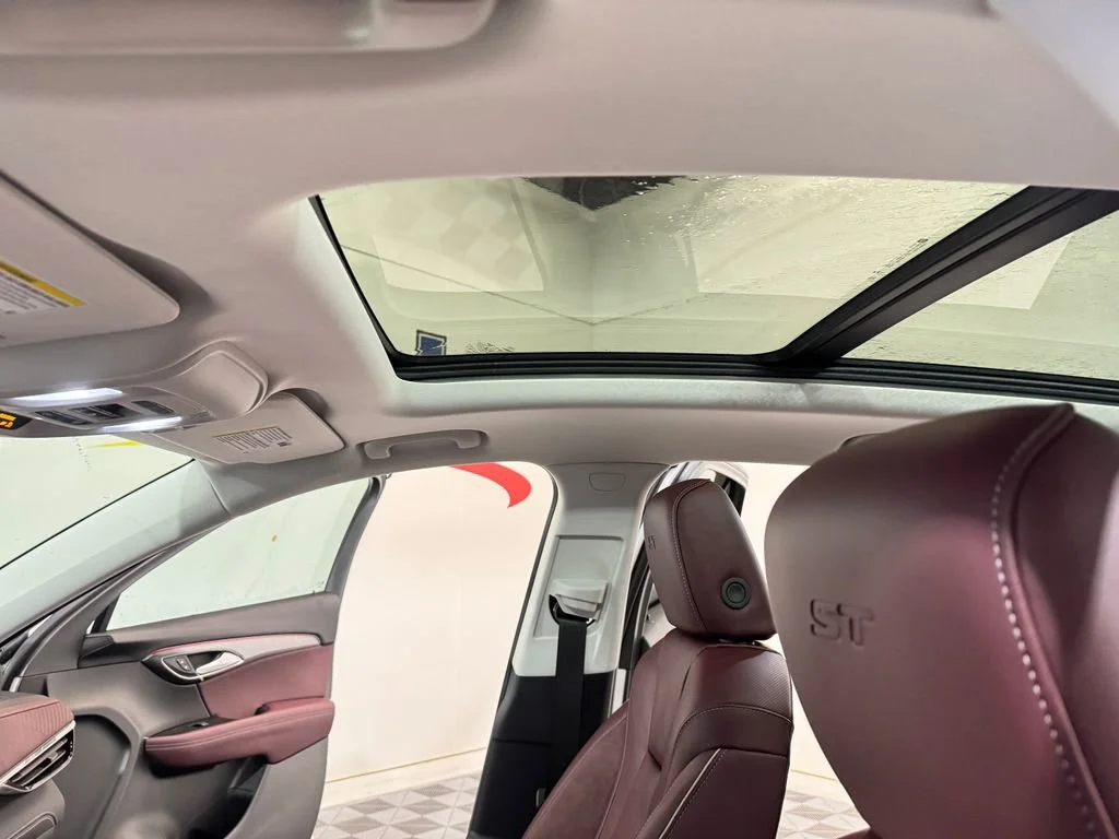 2026 Buick Envision Sport Touring - Photo 10