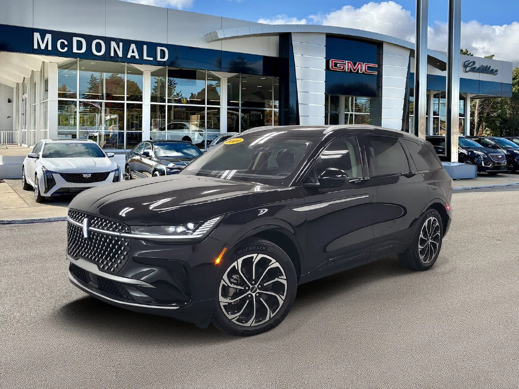 2025 Lincoln Nautilus Reserve