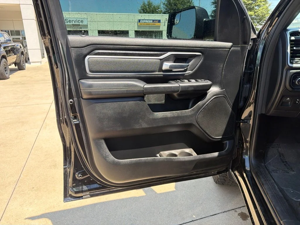 Used 2020 Black Ram Big Horn/Lone Star image 19