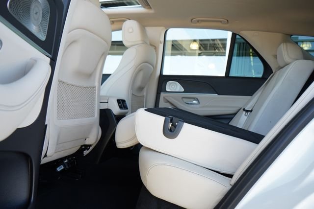 Used 2022 White Mercedes-Benz GLE 350 image 36