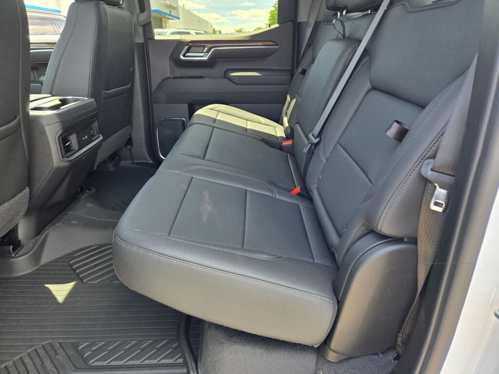 2026 Chevrolet Silverado 1500 LT Trail Boss - Photo 16