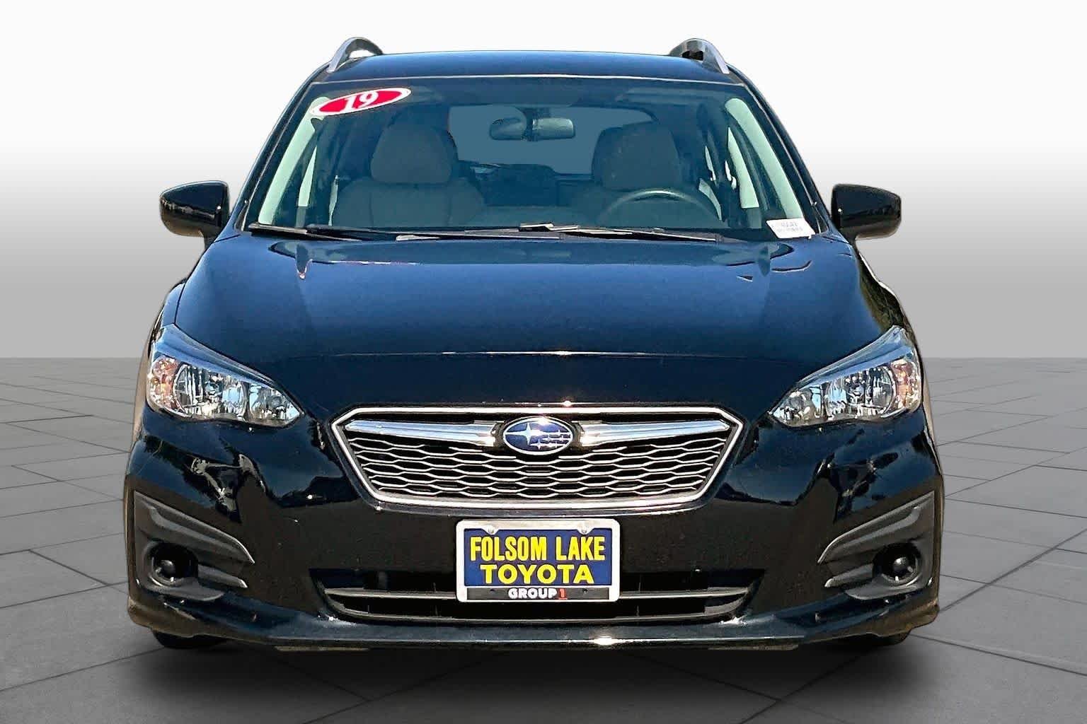 Used 2019 Crystal Black Silica Subaru Premium image 3