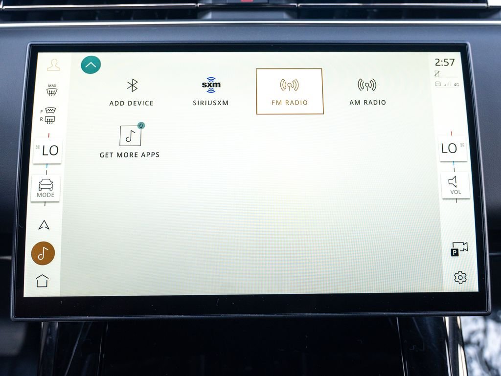 Certified Used 2025 White Land Rover S image 31