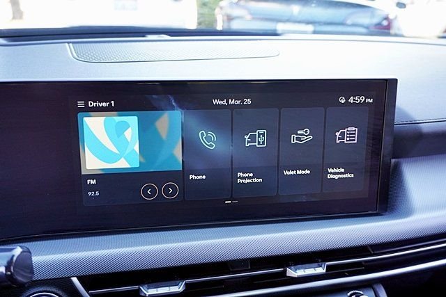 Used 2024 Silver Hyundai SEL image 22