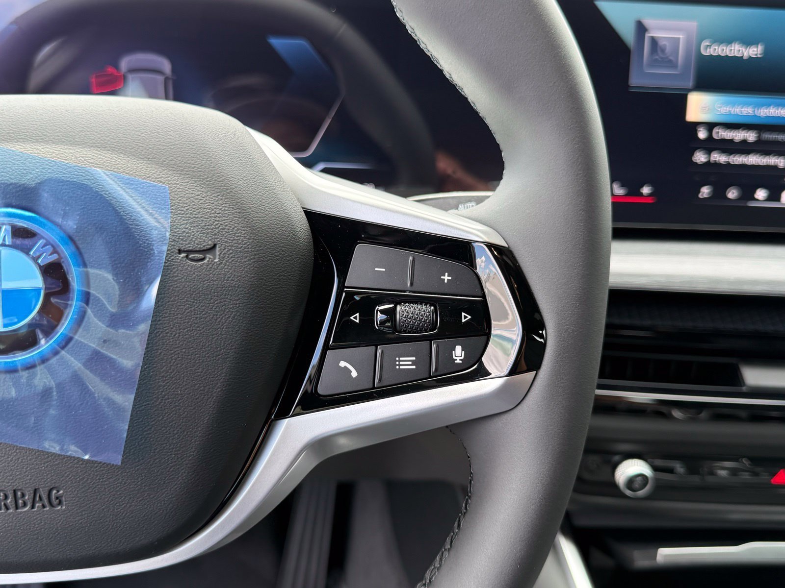 2026 BMW i4 40 - Photo 25