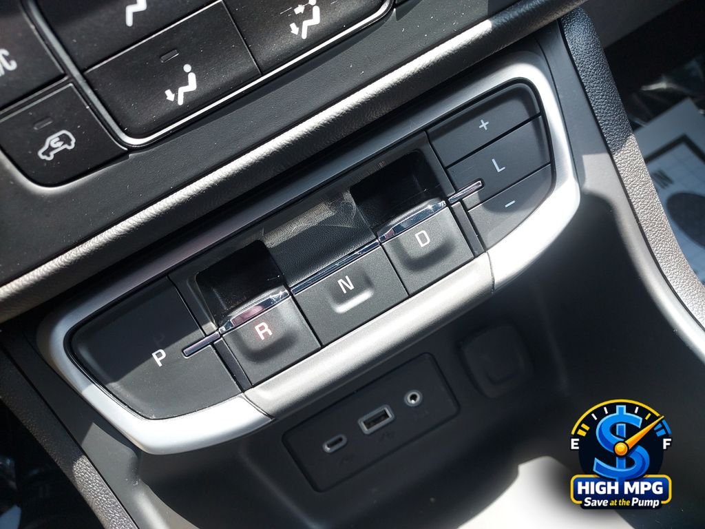 Used 2024 Black GMC SLE image 10