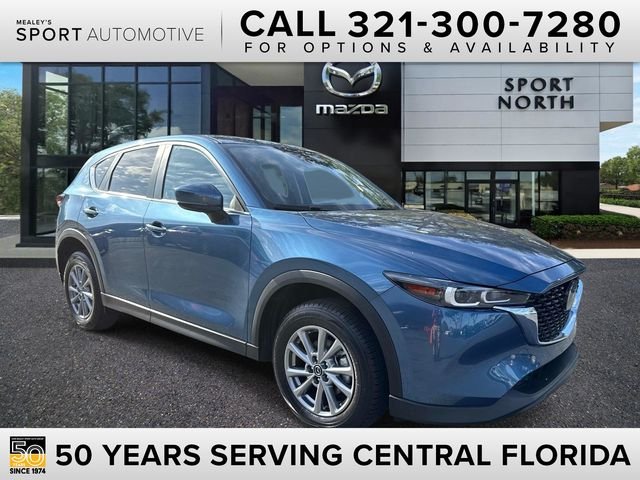 2022 Mazda CX-5 S Preferred package Auto AWD's photo