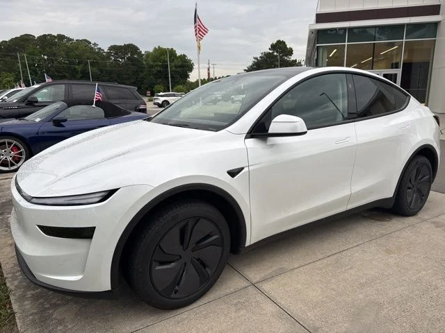Used 2026 White Tesla Long Range image 5