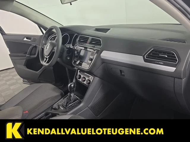 Used 2018  Volkswagen 2.0T S image 28