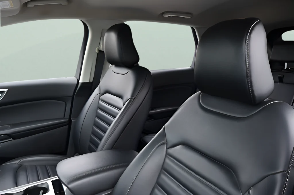 Used 2023 Gray Ford SEL image 16