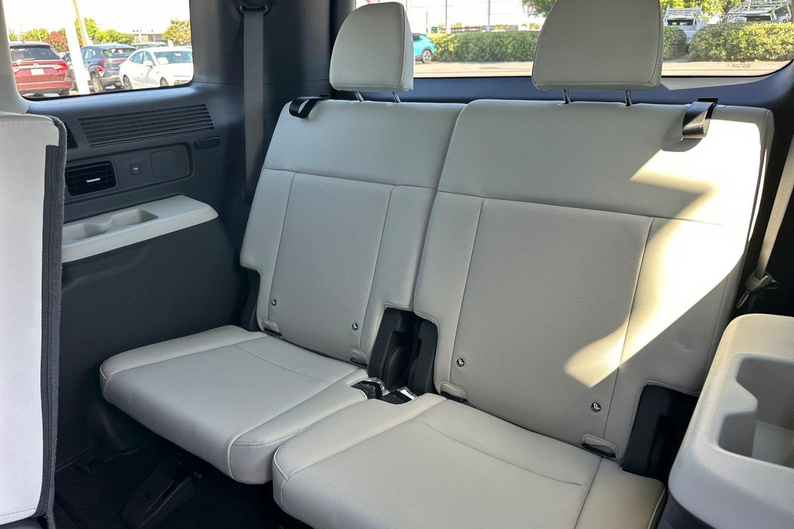 New 2026 Serenity White Hyundai SEL image 43