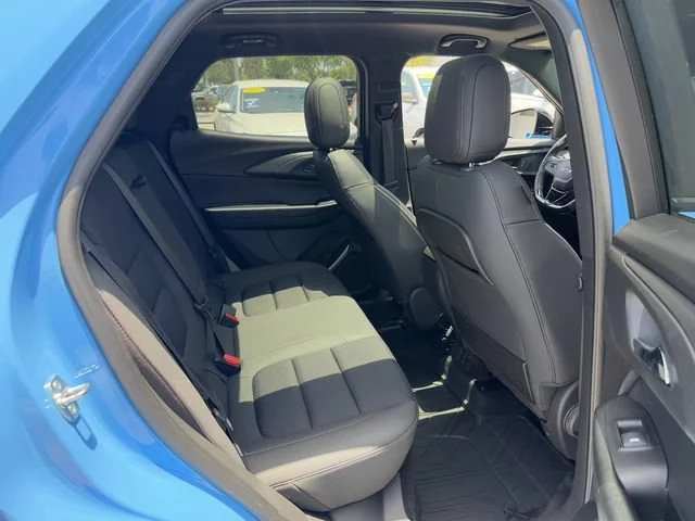 Used 2023 Fountain Blue Chevrolet RS image 16