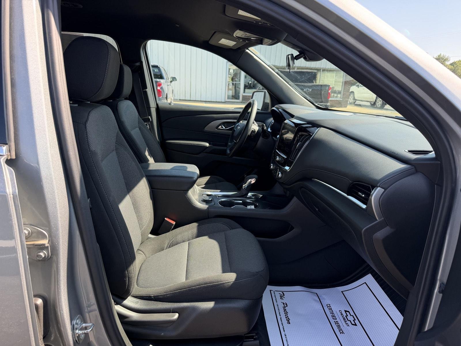 Used 2023 Sterling Gray Metallic Chevrolet LT Cloth image 21